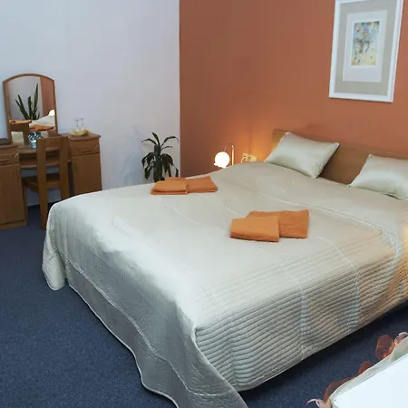 Maria Hotel 3*
