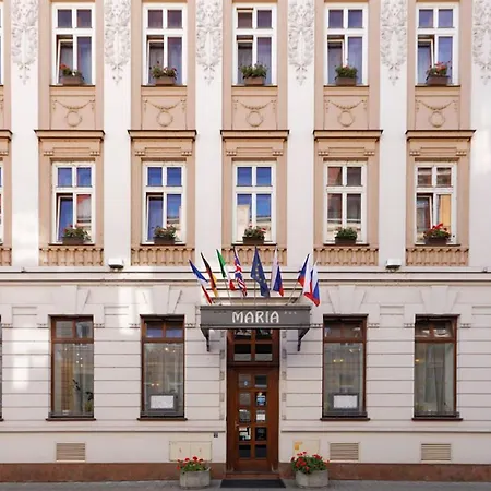 Maria 3*