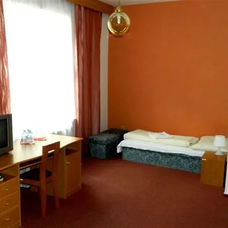 Maria Hotel 3*